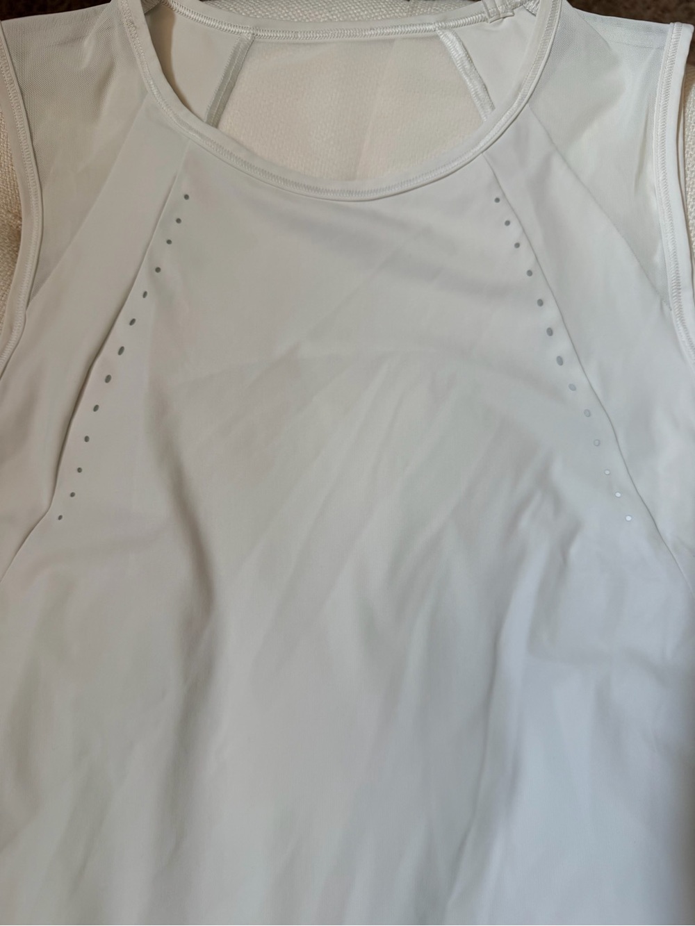 lululemon athletica Light Vapor Sleeveless Performance Tank